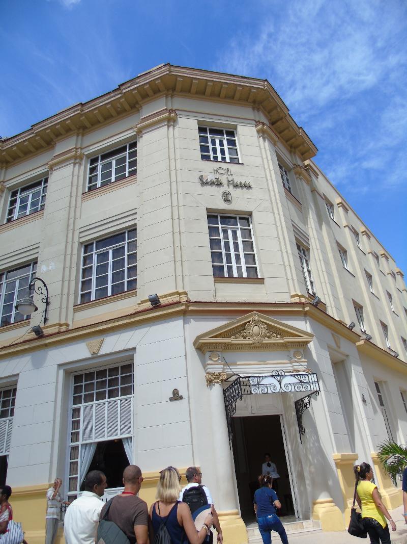 E Santa Maria Hotel Camaguey Exterior photo